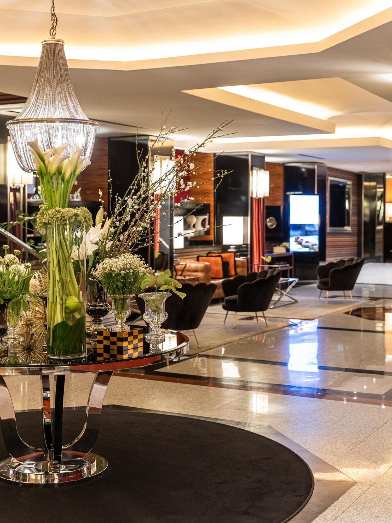 Starhotels Ritz Milan Exterior photo