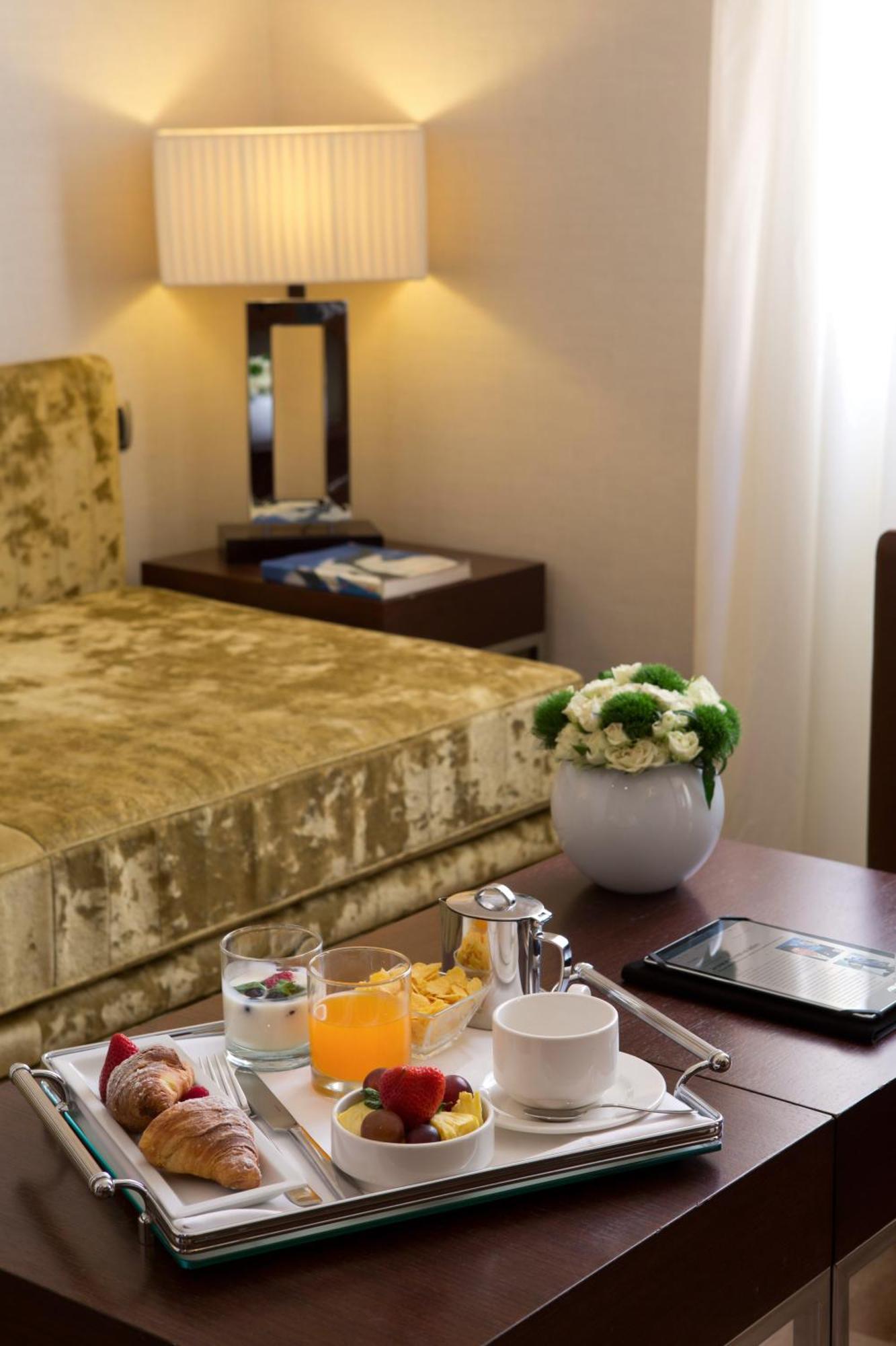 Starhotels Ritz Milan Room photo