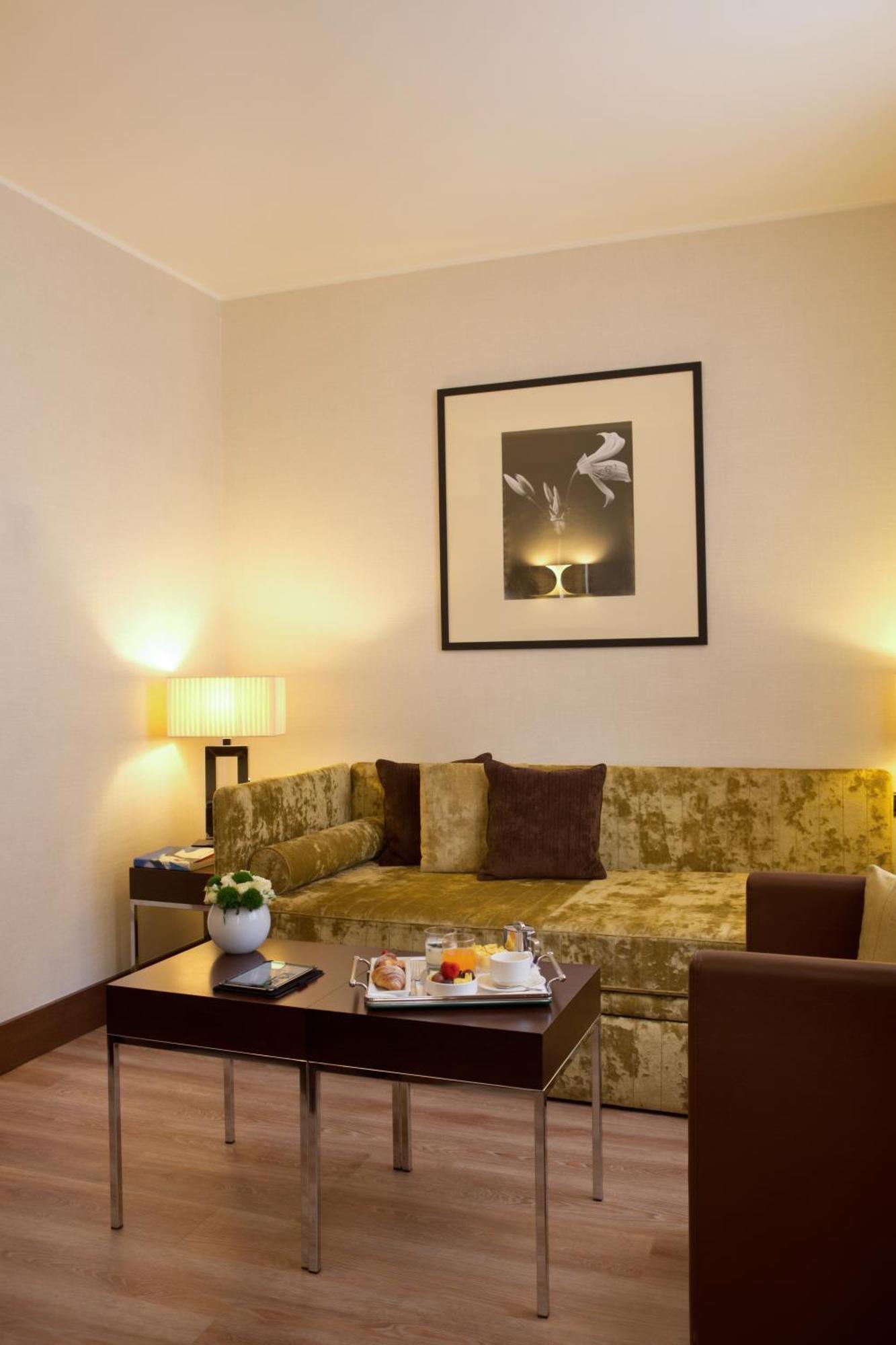 Starhotels Ritz Milan Room photo
